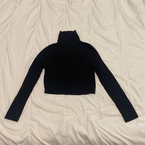 Forever 21 crop top turtle neck